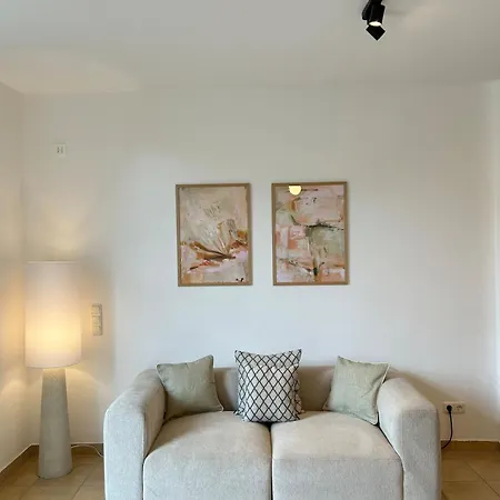 Lenuel In - Naehe Koeln Frechen