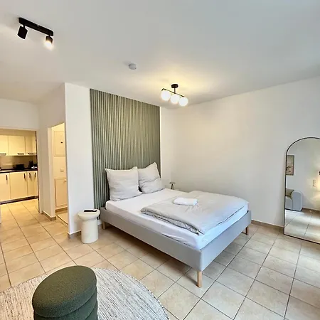 Lenuel In - Naehe Koeln