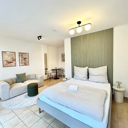 Lenuel In - Naehe Koeln * 프레첸