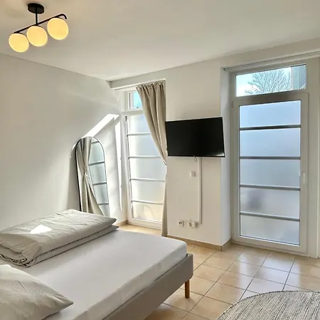 Lenuel In - Naehe Koeln 아파트 프레첸