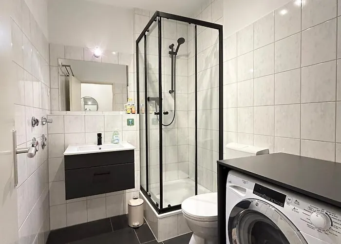 Lenuel In - Naehe Koeln * 프레첸