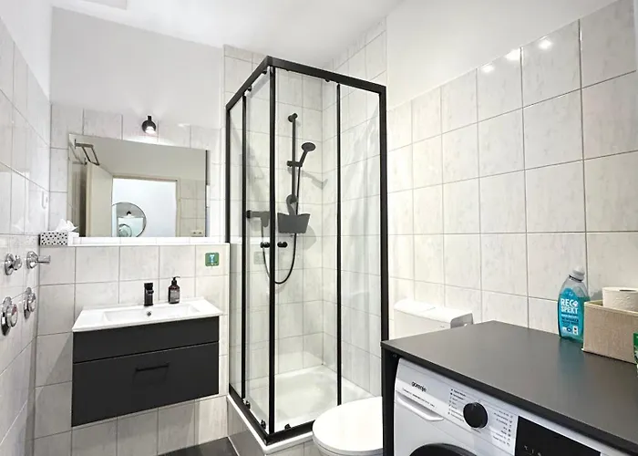 Lenuel In - Naehe Koeln 아파트